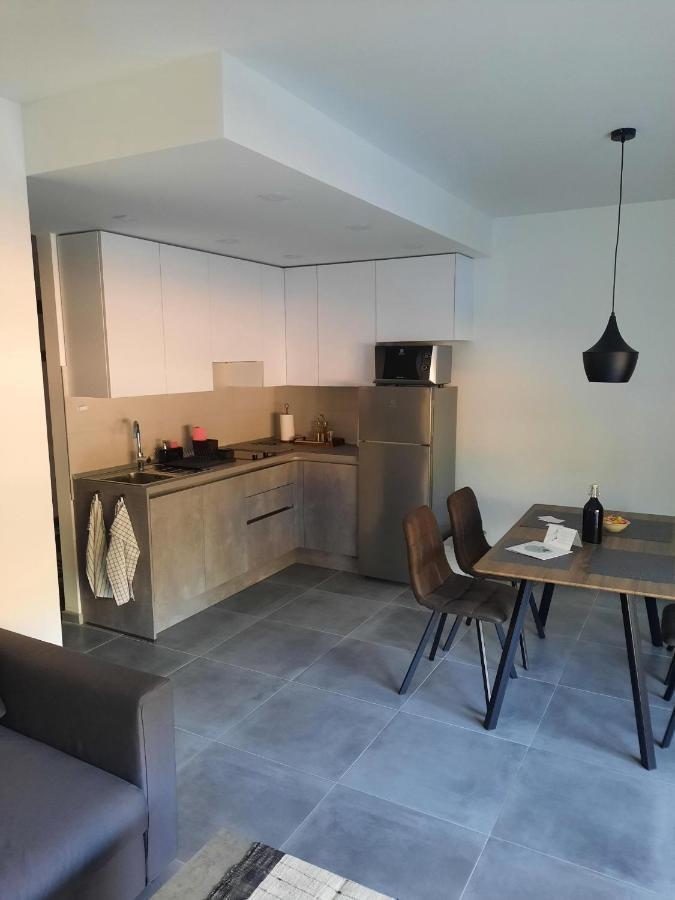 Apartmani Nerium 로비스테 외부 사진